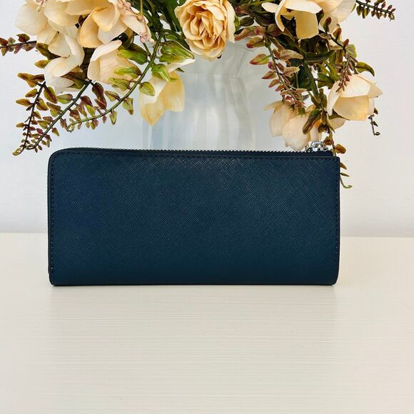 Michael Kors Jet Set Travel Large Logo Quarter-Zip Wallet Navy - Picture 2 of 4